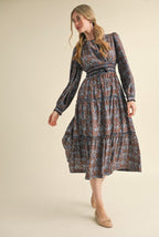 Helena midi Dress                                     Vestido midi floral con ribete en contraste