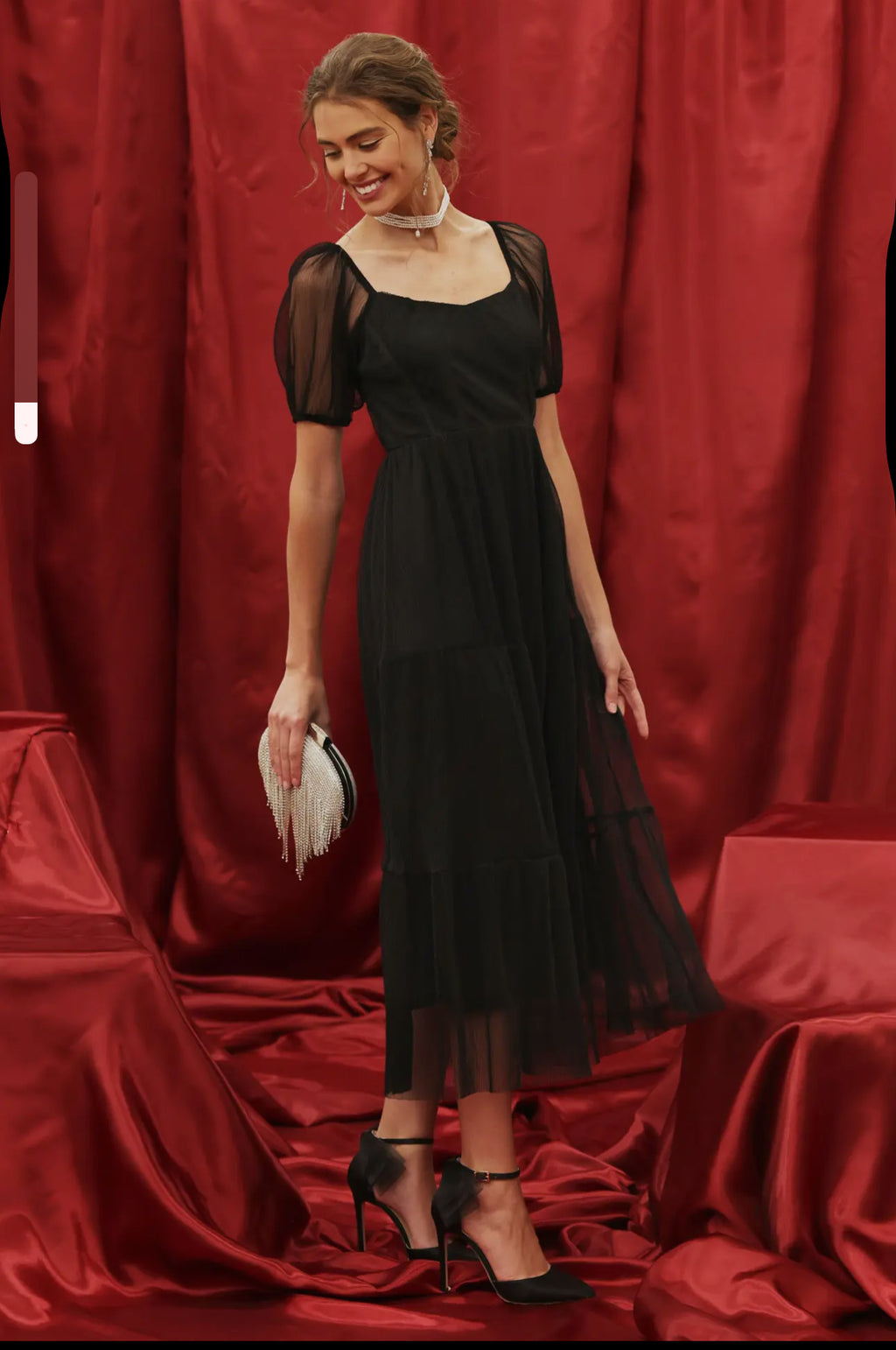 Rebeca Midi Dress.                                   Organza Escalonado Con Mangas Abullonadas