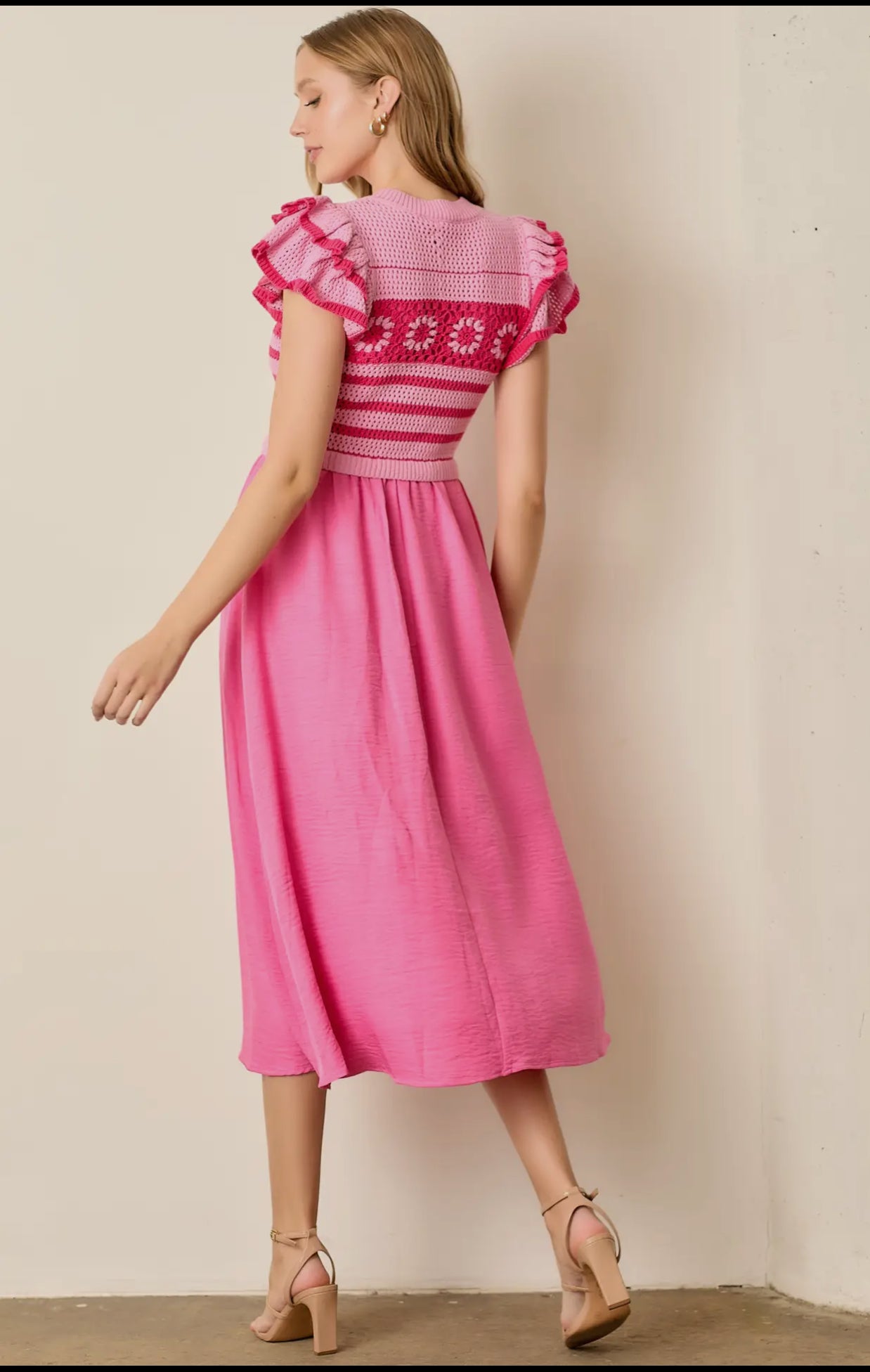Vestido, midi  de crochet