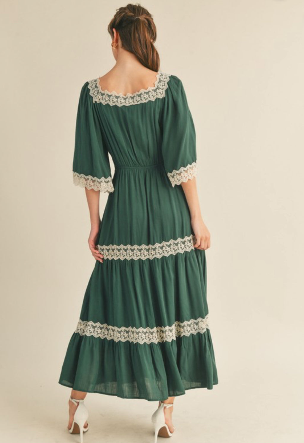 Ofelia Maxi  Dress                               de encaje cruzado