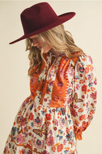 Sabrina Midi Dress.                                           Vestido midi  estampado floral en el borde