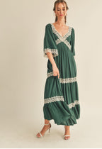 Ofelia Maxi  Dress                               de encaje cruzado