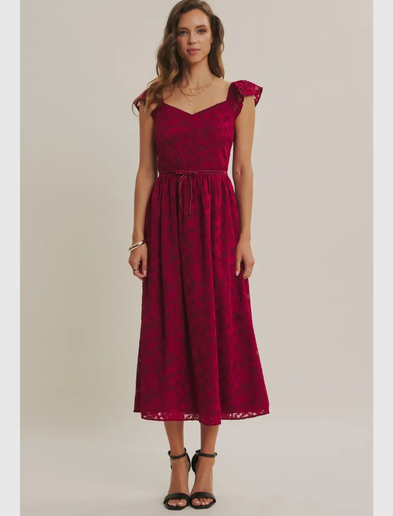 Royce Midi Dress.                                         Vestido Midi De Jacquard Con Cintura De Terciopelo Rico En Textura
