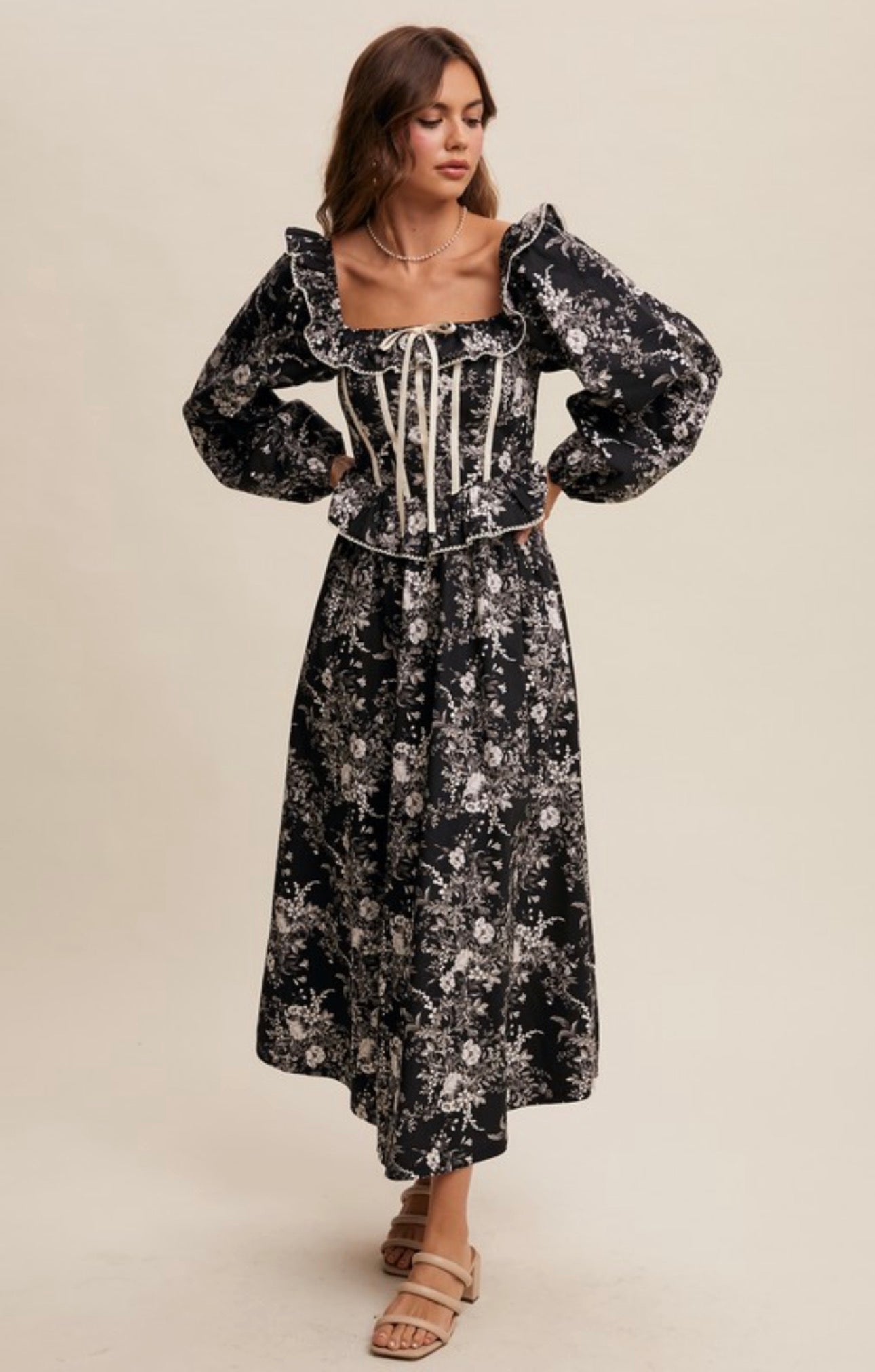 Rous  MIDI Dress.                                     Floral Corset Ruffle Midi Dress