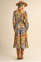 Vera midi Dress                                          Vestido midi abotonado con cinturón y estampado patchwork