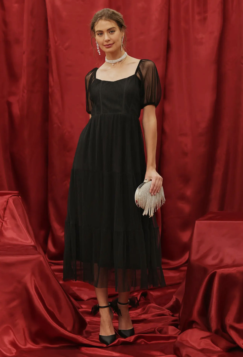 Rebeca Midi Dress.                                   Organza Escalonado Con Mangas Abullonadas