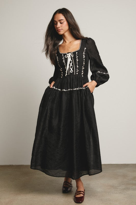 Isabell Classic Dress